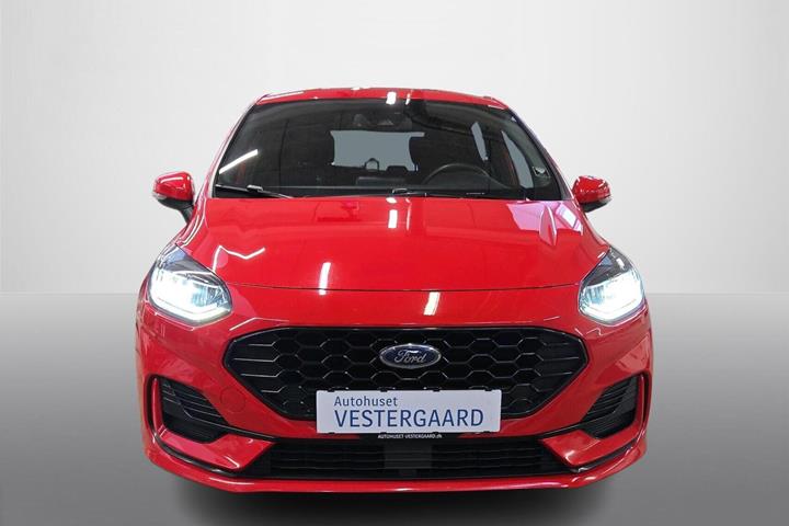 Rød Ford Fiesta fra 2022