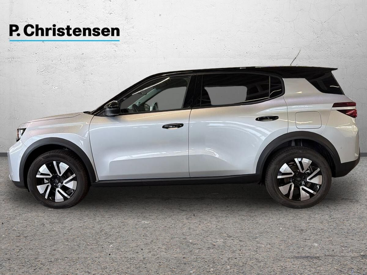 Grå Opel Frontera fra 2025