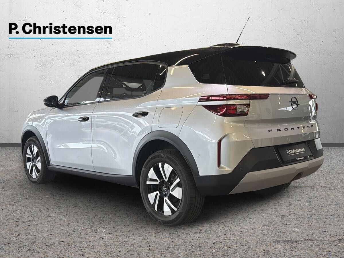 Grå Opel Frontera fra 2025