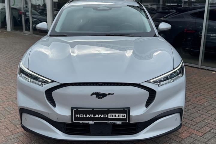 Grå Ford Mustang Mach-E fra 2021