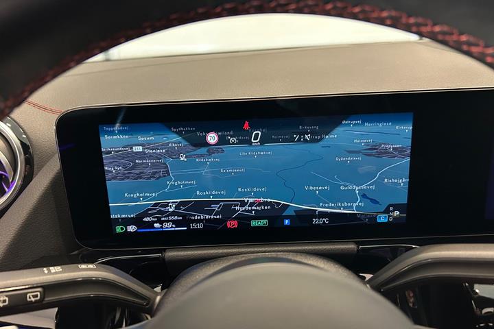 Hvid Mercedes EQA250+ fra 2024