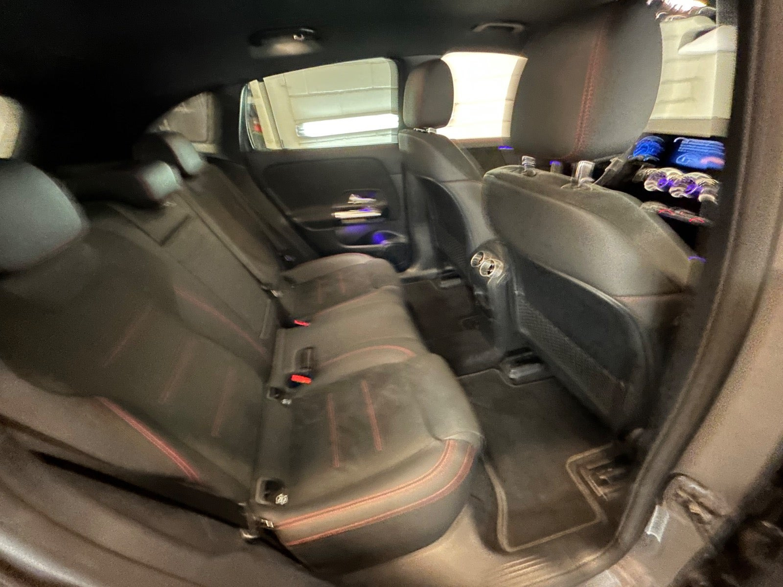 Hvid Mercedes EQA250+ fra 2024