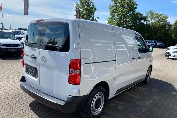 Hvid Opel Vivaro-e fra 2024