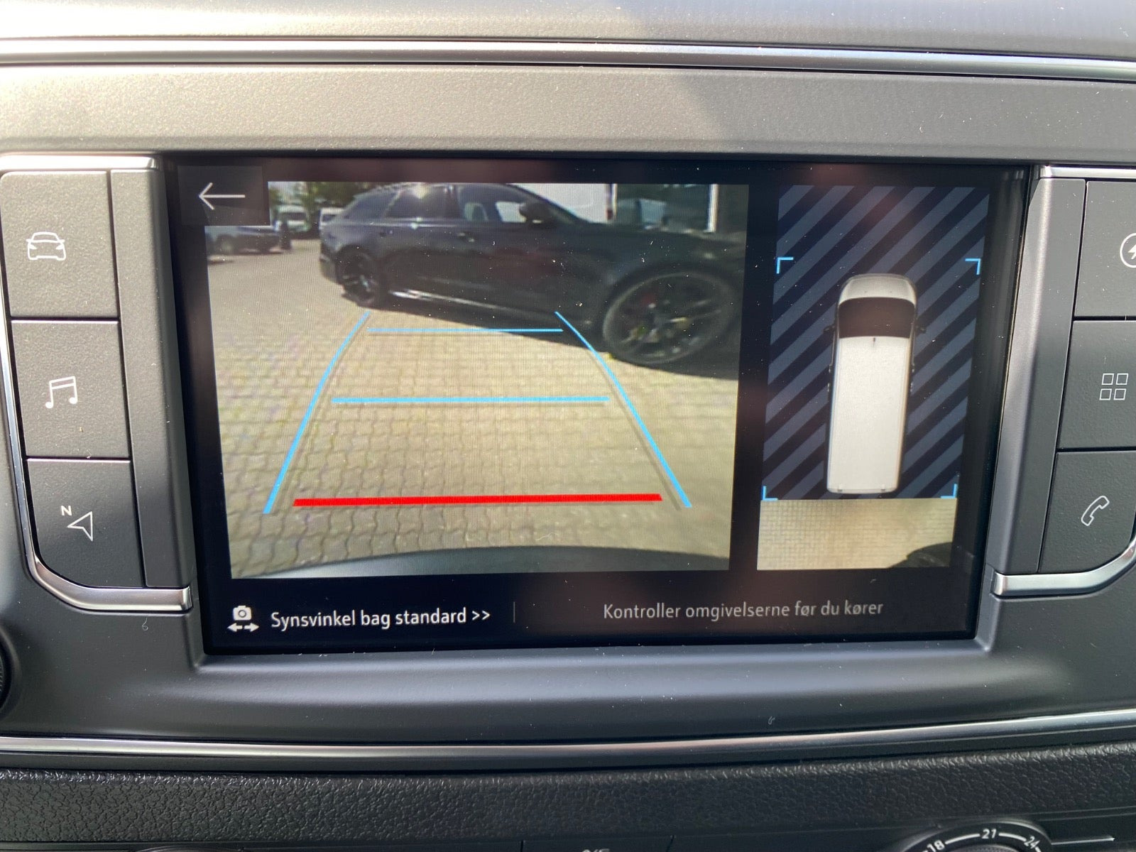Hvid Opel Vivaro-e fra 2024