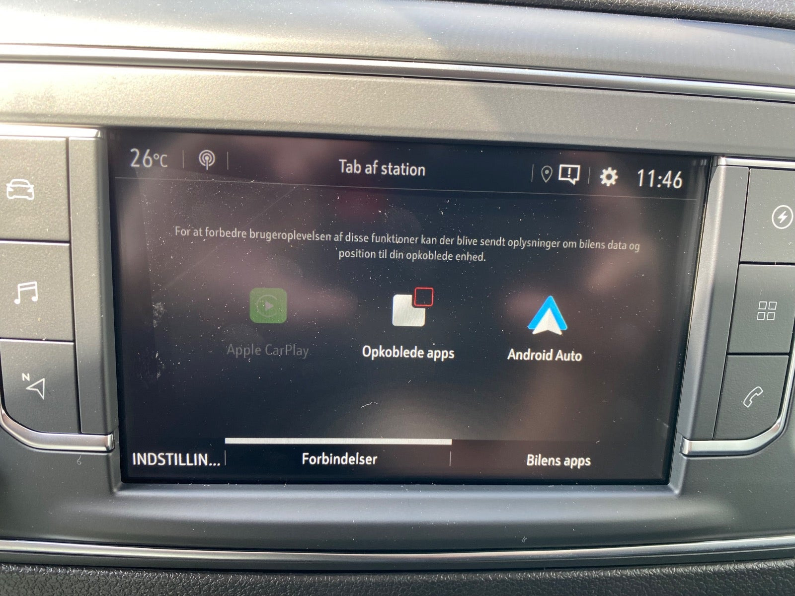 Hvid Opel Vivaro-e fra 2024