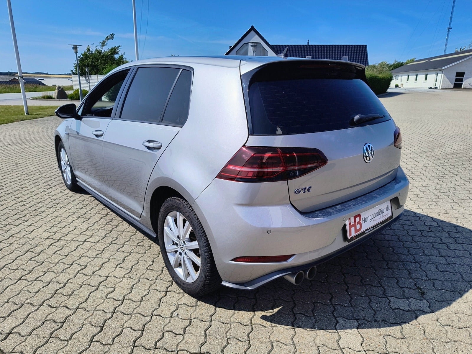 Sølv VW Golf VII fra 2020