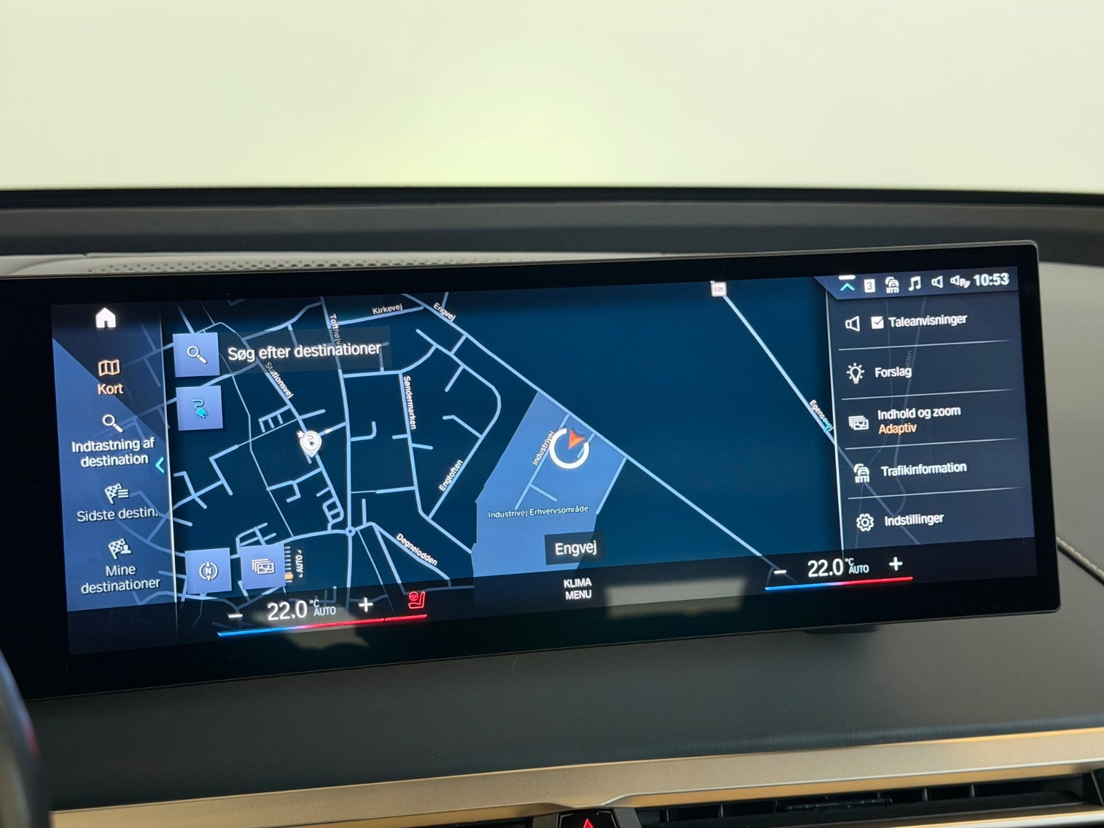 BMW iX xDrive40, 326hp, 2022