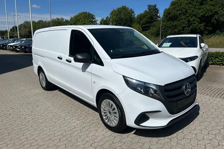 undefined Mercedes Vito 114 fra 2024
