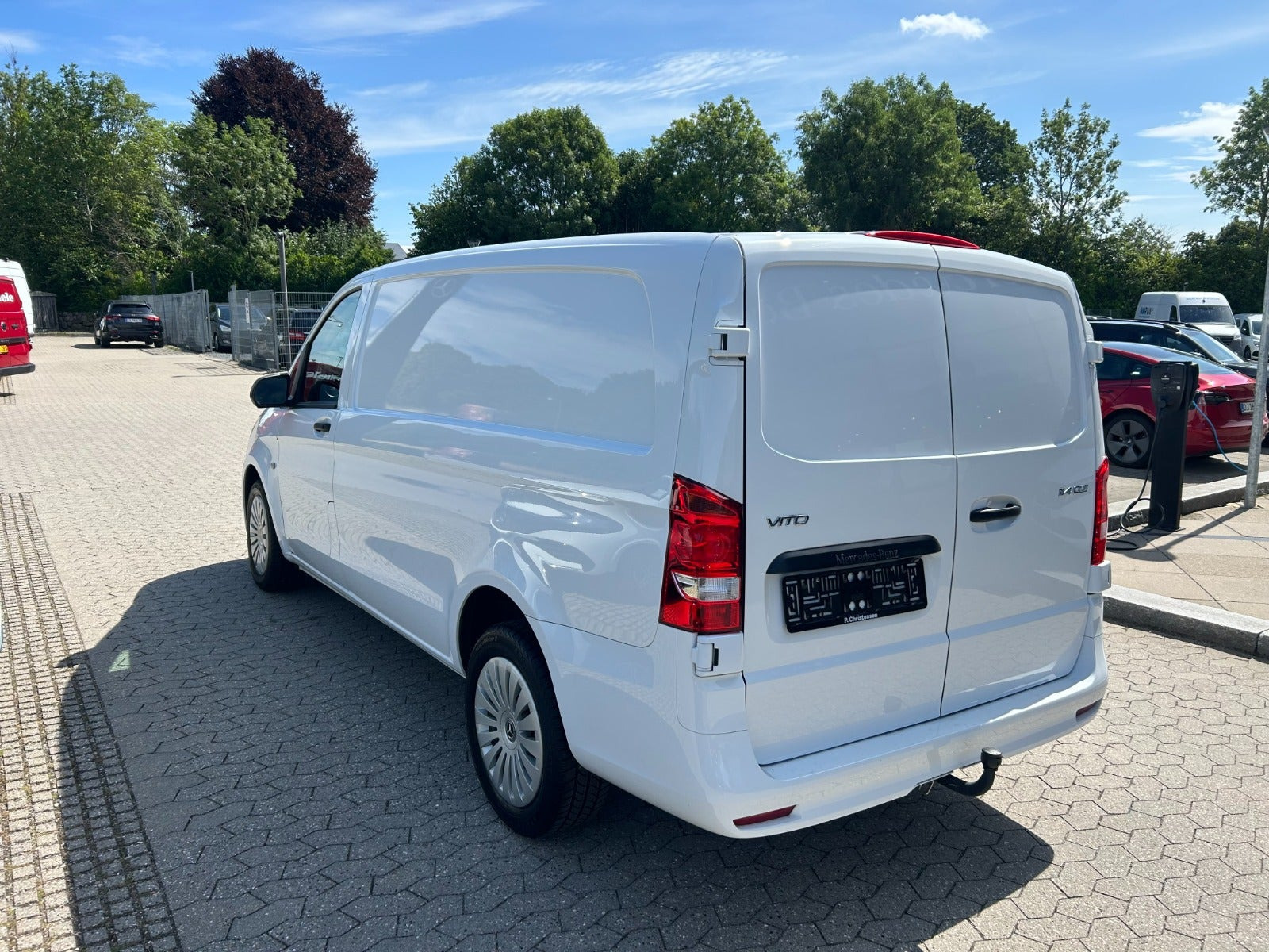 undefined Mercedes Vito 114 fra 2024