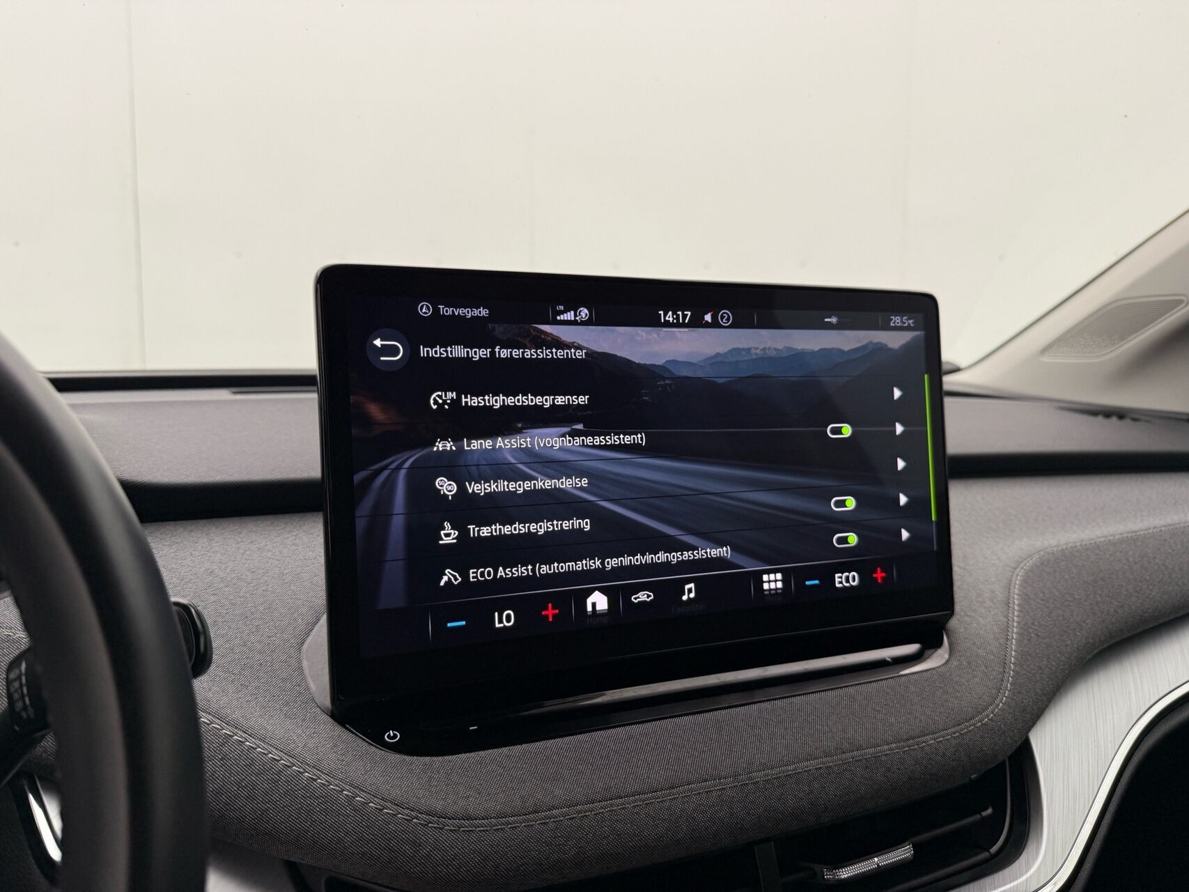 Sort Skoda Enyaq fra 2021
