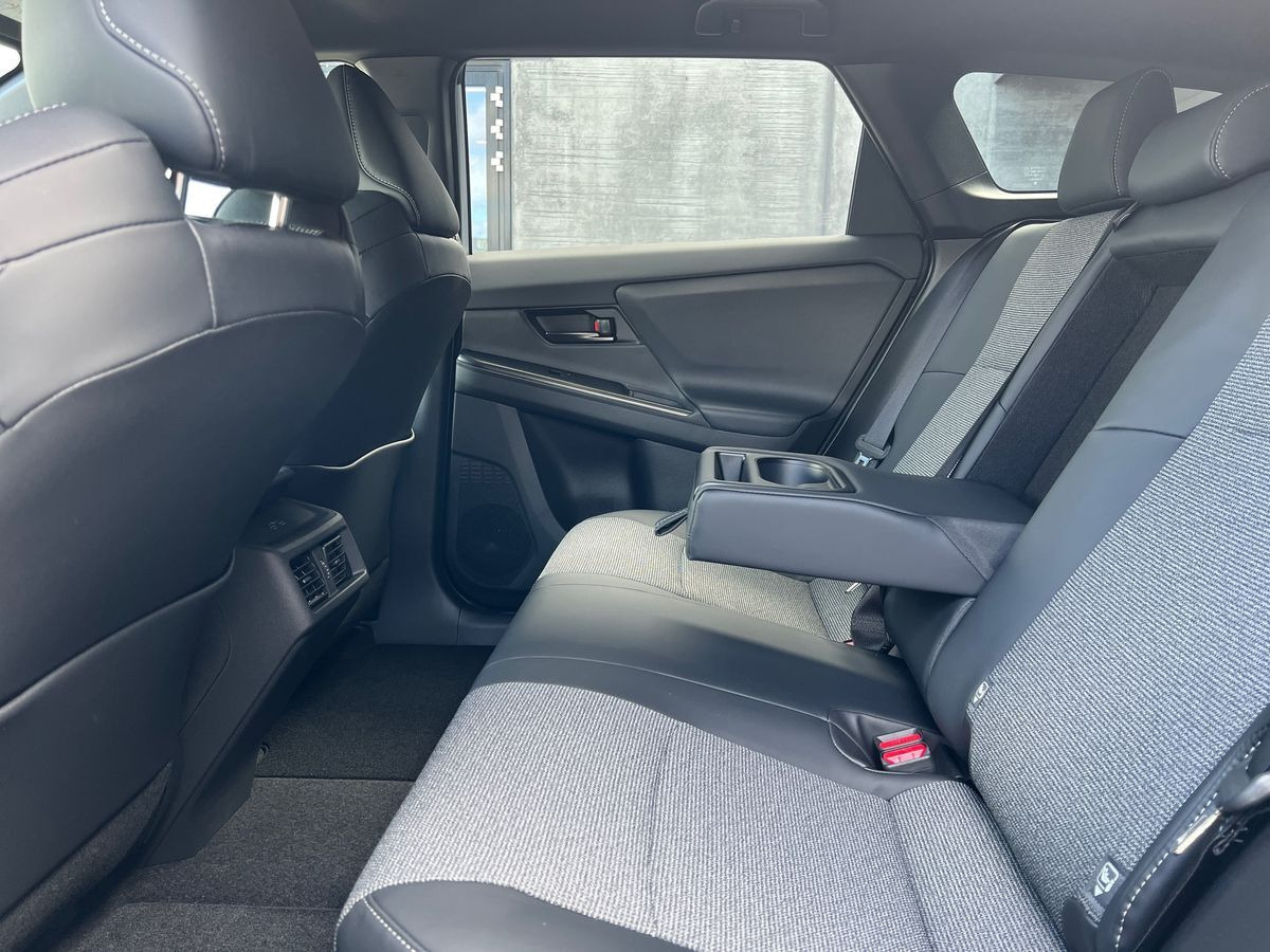 Grå Toyota bZ4X Touring fra 2026