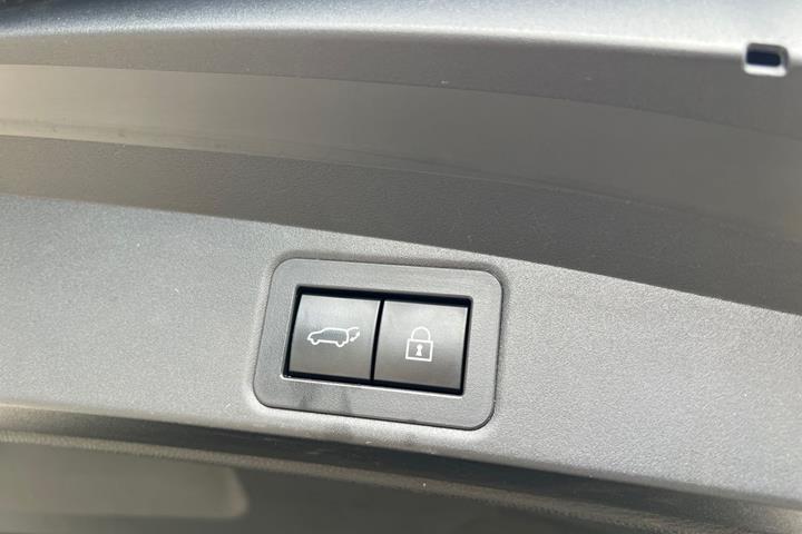 Sort Toyota Corolla fra 2021