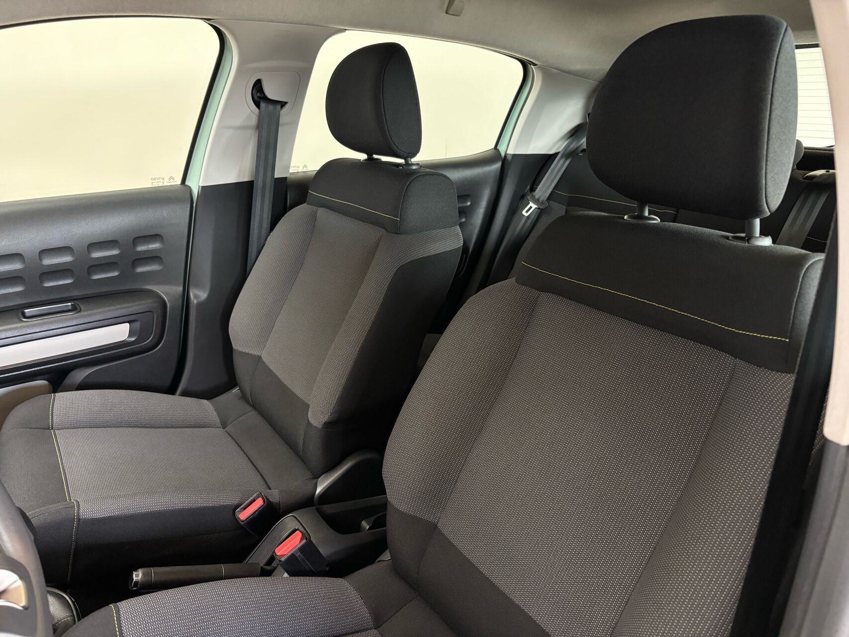 Grøn Citroën C3 fra 2020
