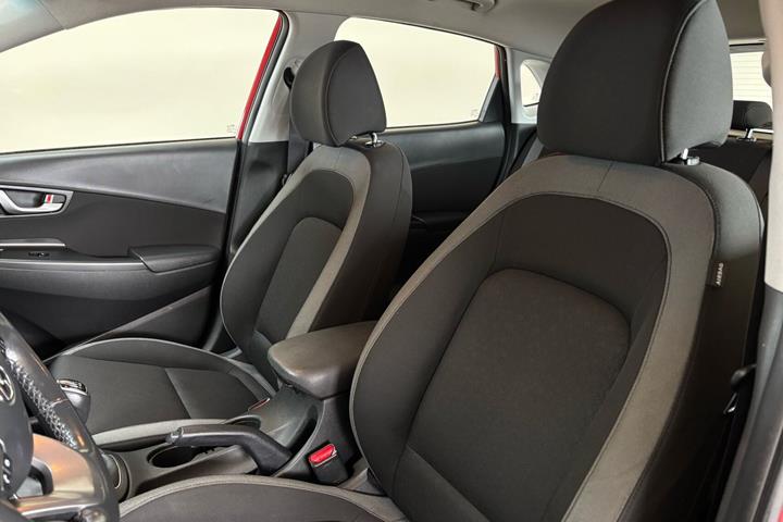 Rød Hyundai Kona fra 2020