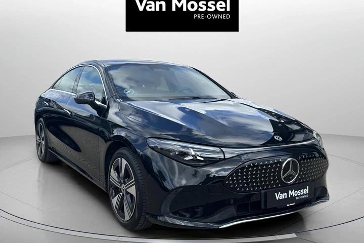 Sort Mercedes CLA250+ fra 2025