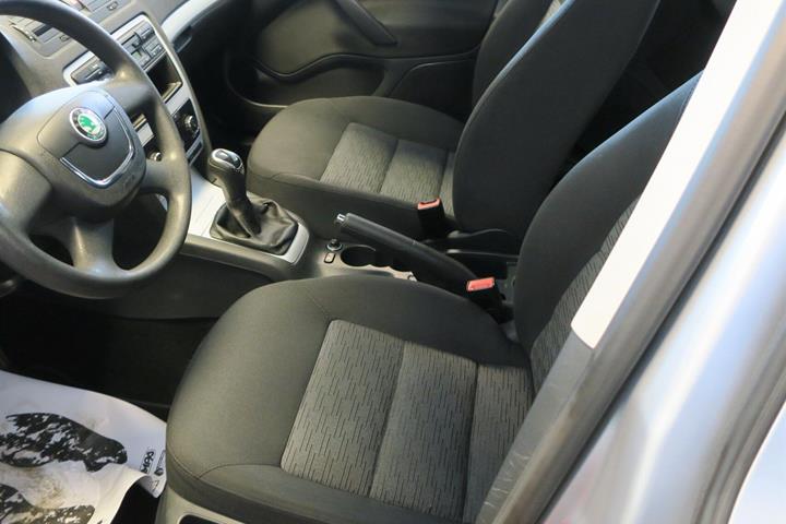 Sølv Skoda Octavia fra 2012