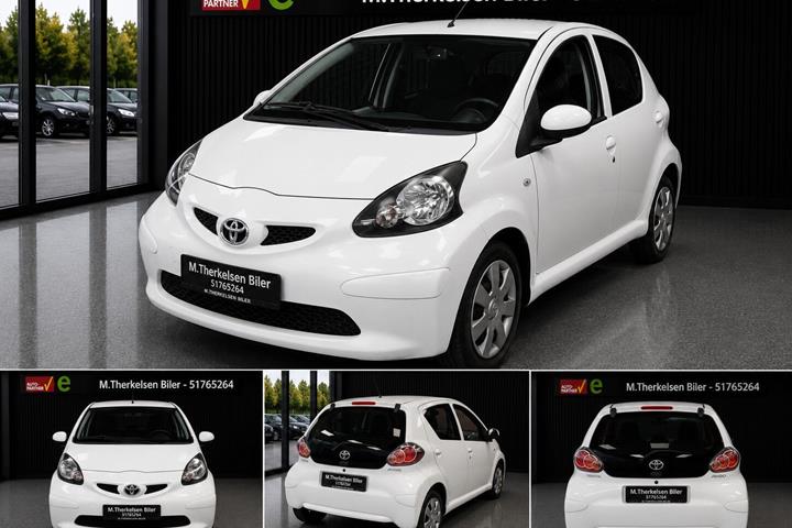 Hvid Toyota Aygo fra 2009