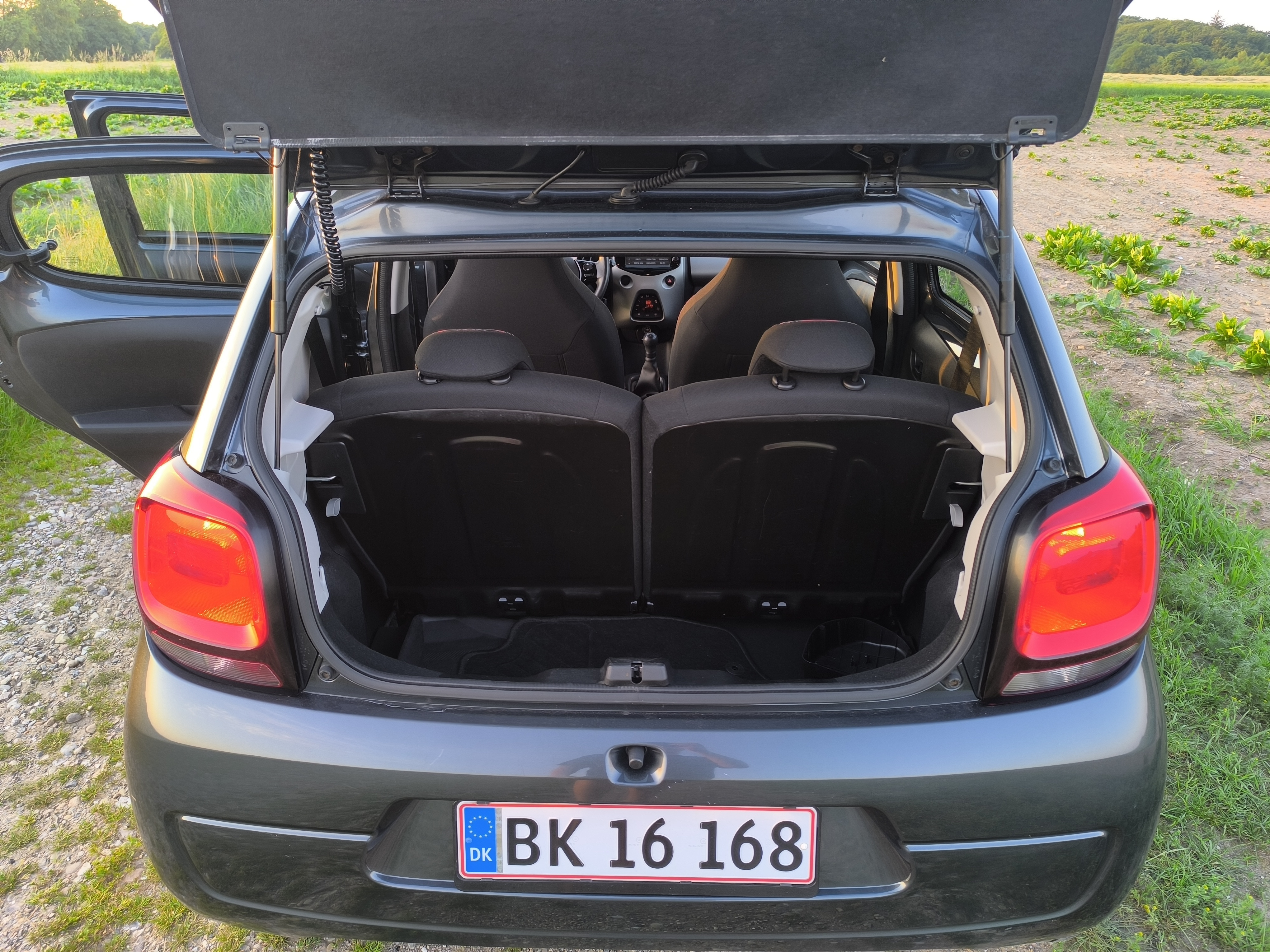 Grå Citroën C1 fra 2017
