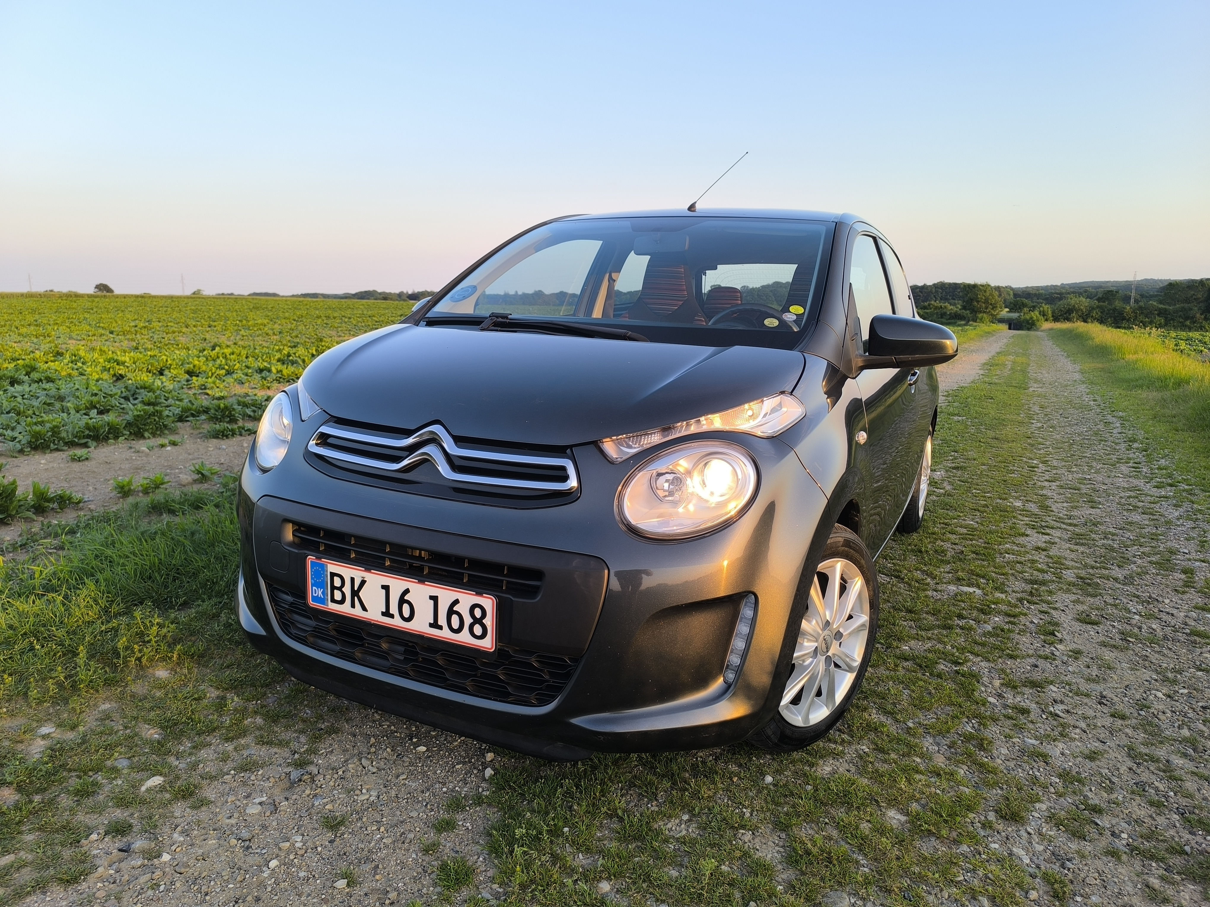 Grå Citroën C1 fra 2017