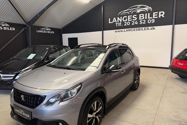 Sølv Peugeot 2008 fra 2018