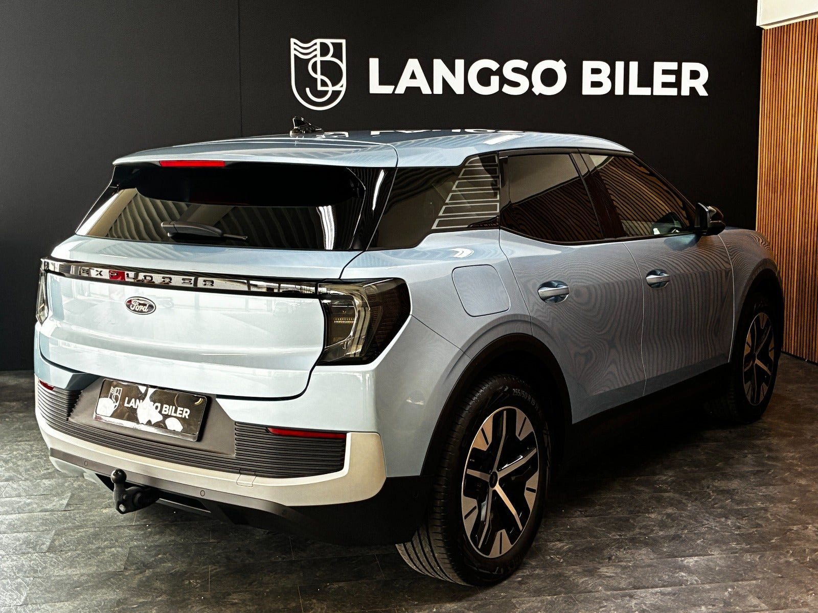 Blå Ford Explorer fra 2024