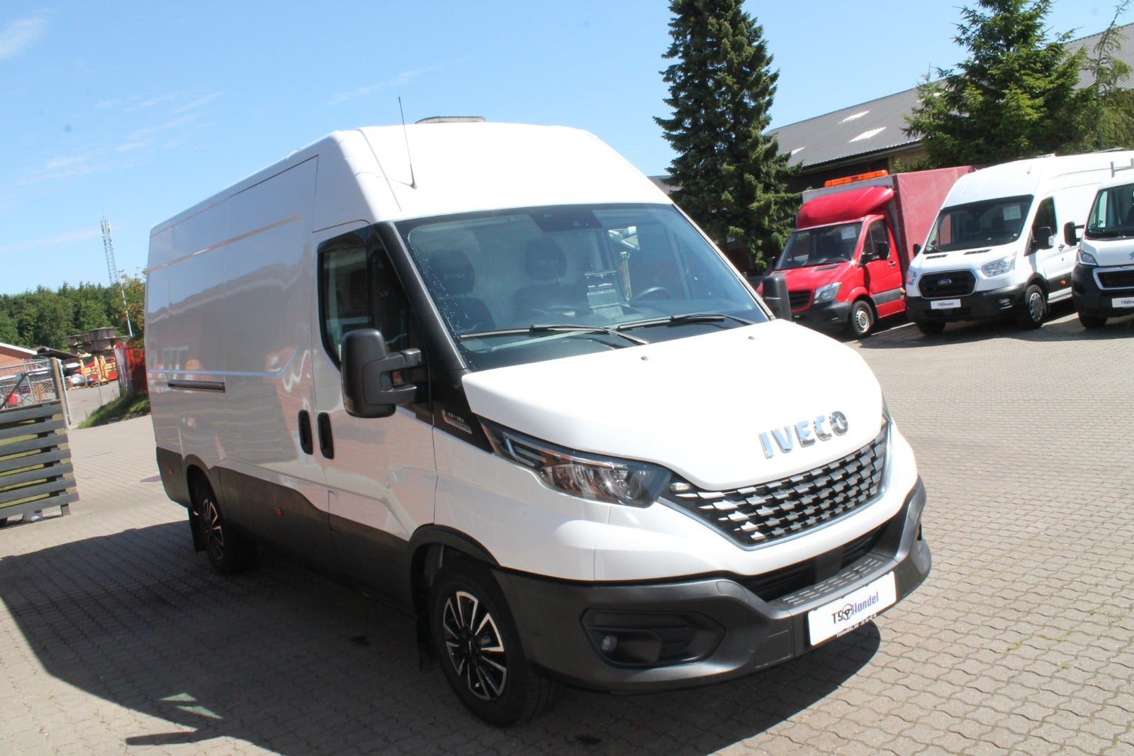 undefined Iveco Daily fra 2021