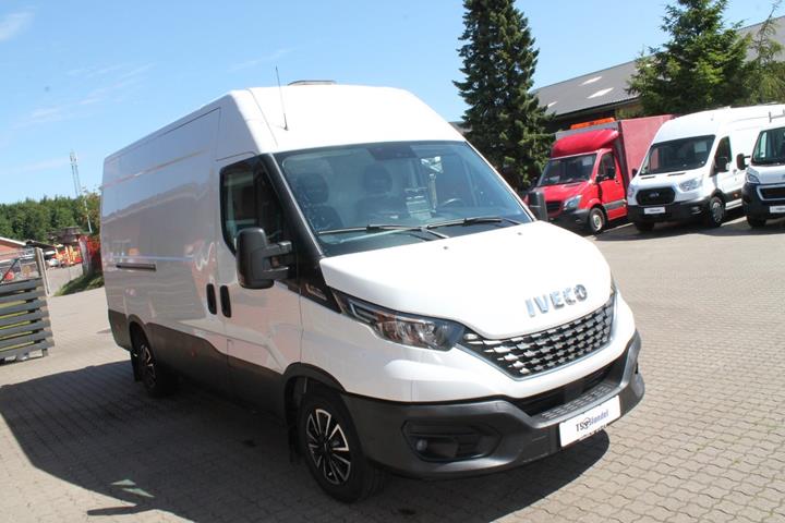 undefined Iveco Daily fra 2021