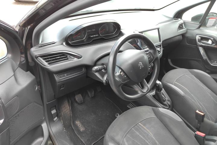 undefined Peugeot 208 fra 2012