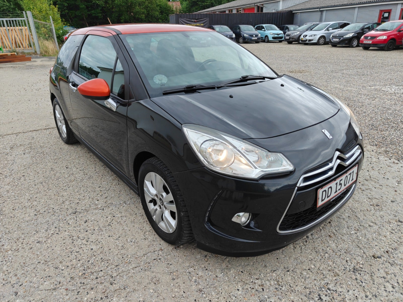 Gul Citroën DS3 fra 2011
