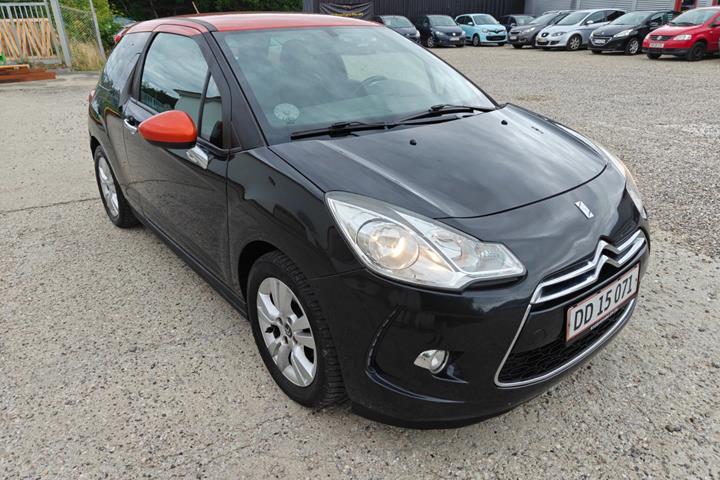 Gul Citroën DS3 fra 2011