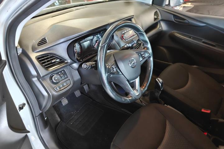Gul Opel Karl fra 2016