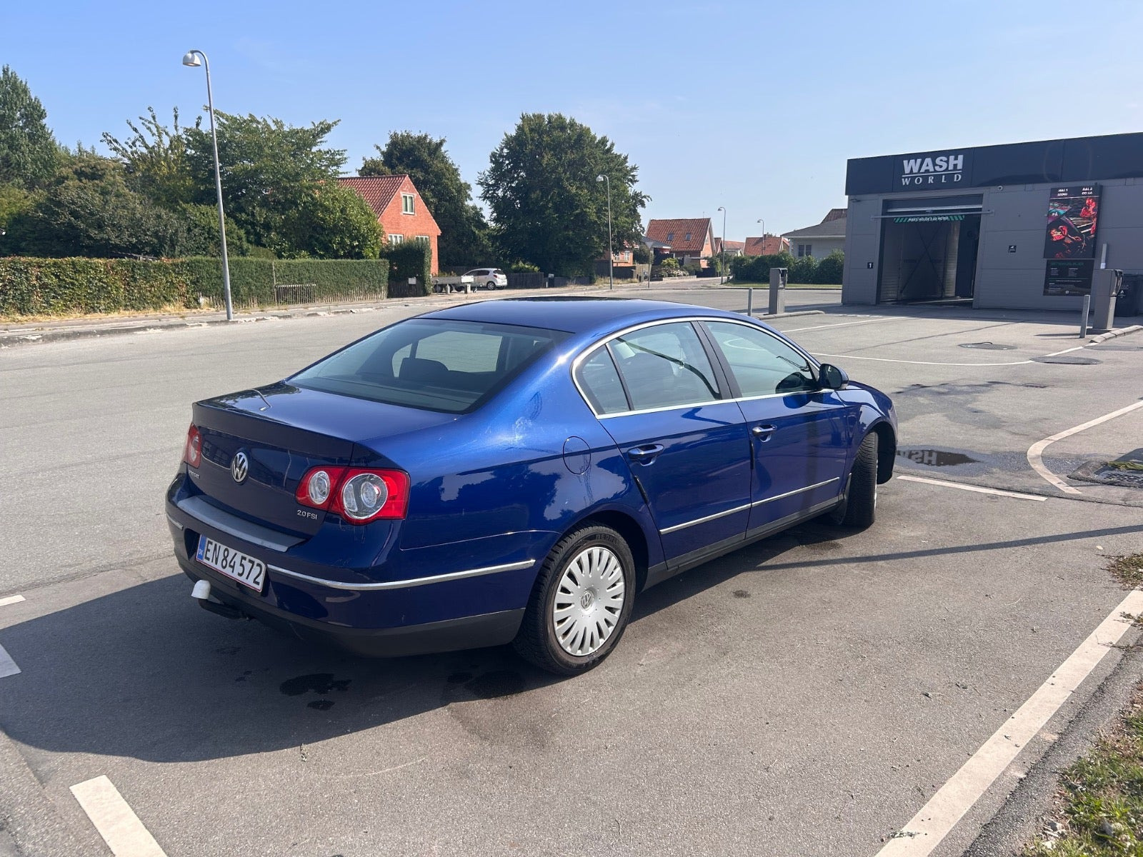 Blå VW Passat fra 2007