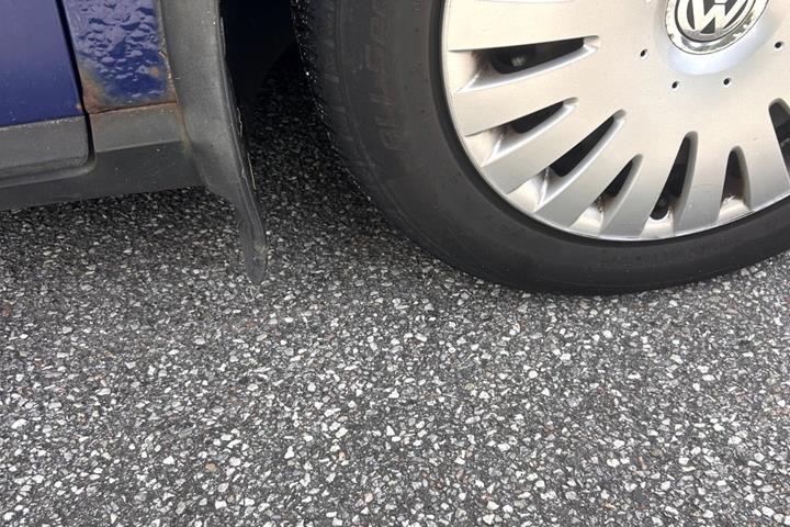Blå VW Passat fra 2007