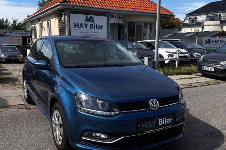 Blå VW Polo fra 2016