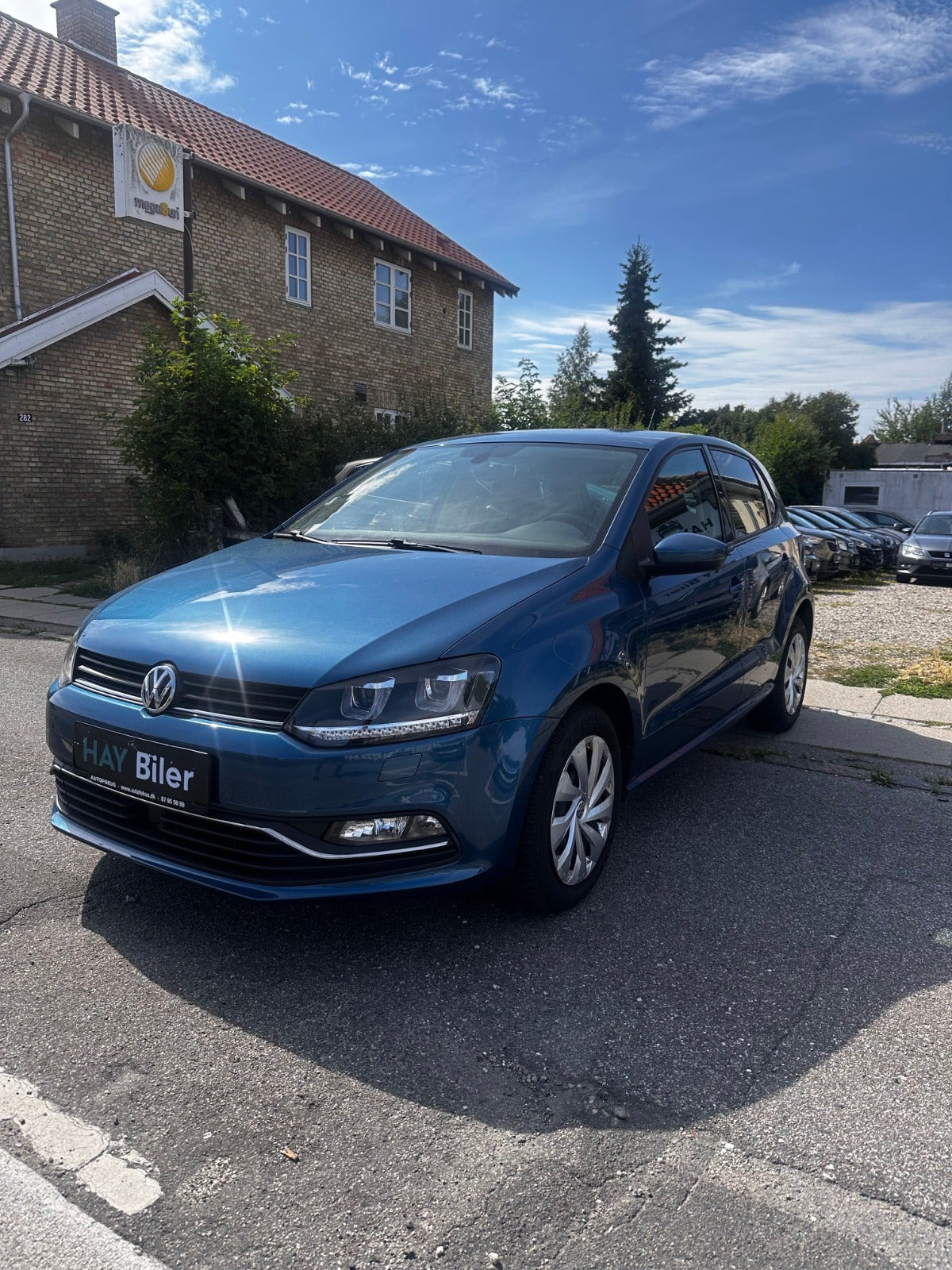 Blå VW Polo fra 2016