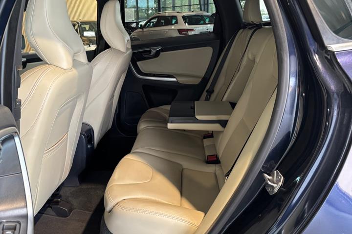 undefined Volvo XC60 fra 2017