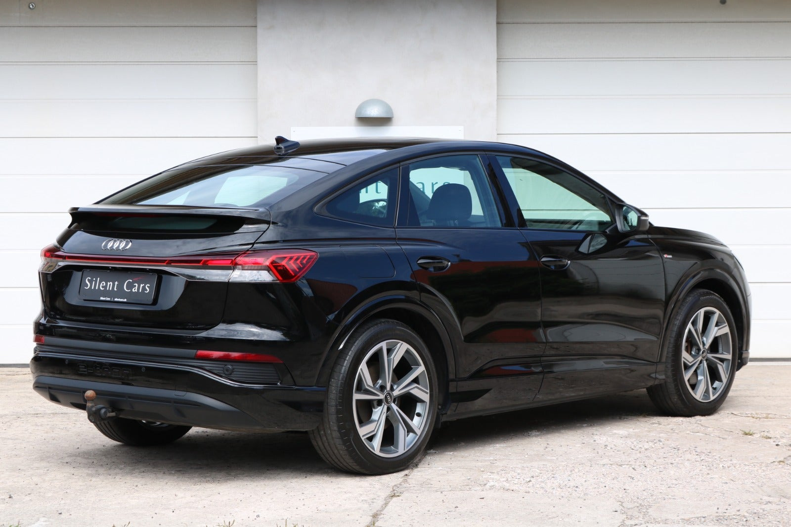 Sort Audi Q4 e-tron fra 2022