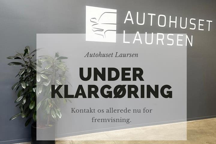Grå Renault Megane E-Tech fra 2022