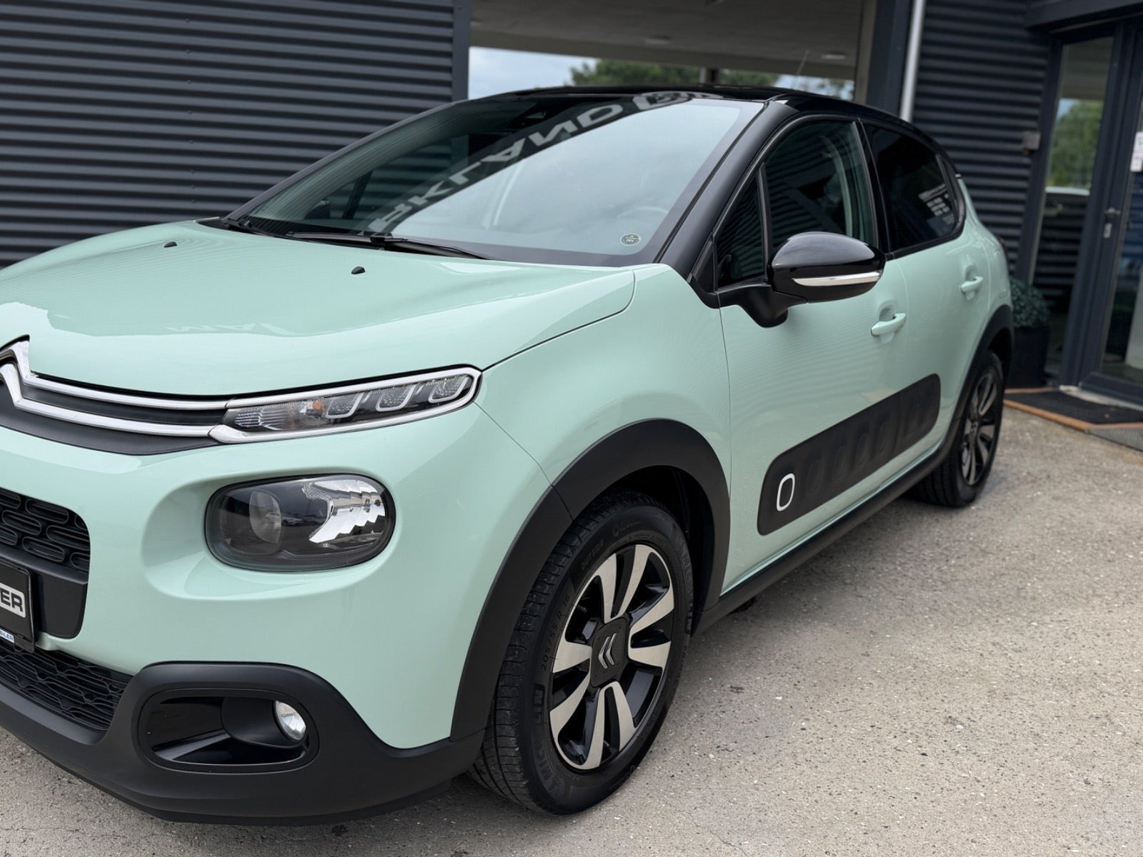 Grøn Citroën C3 fra 2020