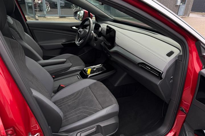 Rød VW ID.4 fra 2023