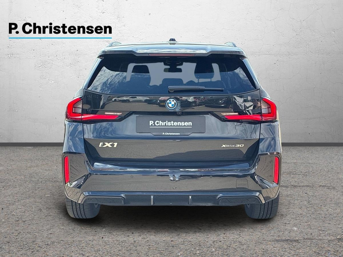undefined BMW iX1 fra 2023