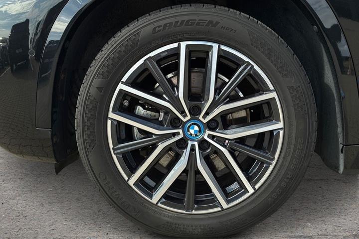 undefined BMW iX1 fra 2023