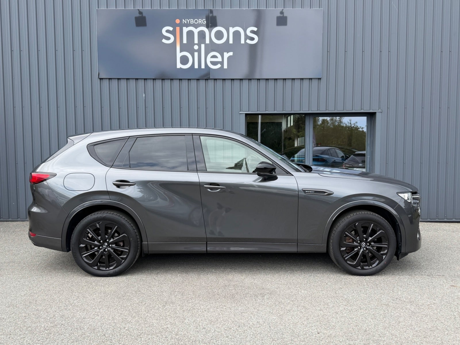 Grå Mazda CX-60 fra 2022