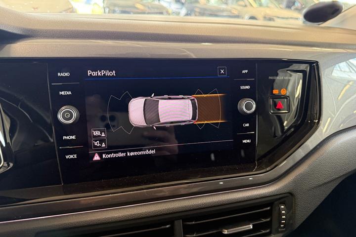 Sort VW Polo fra 2019