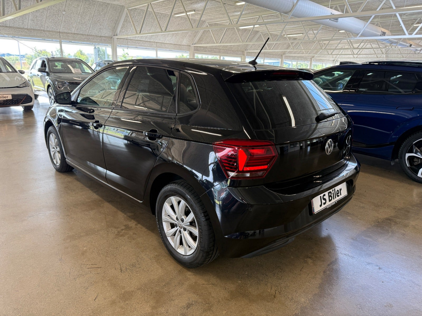 Sort VW Polo fra 2019