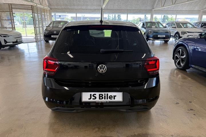 Sort VW Polo fra 2019