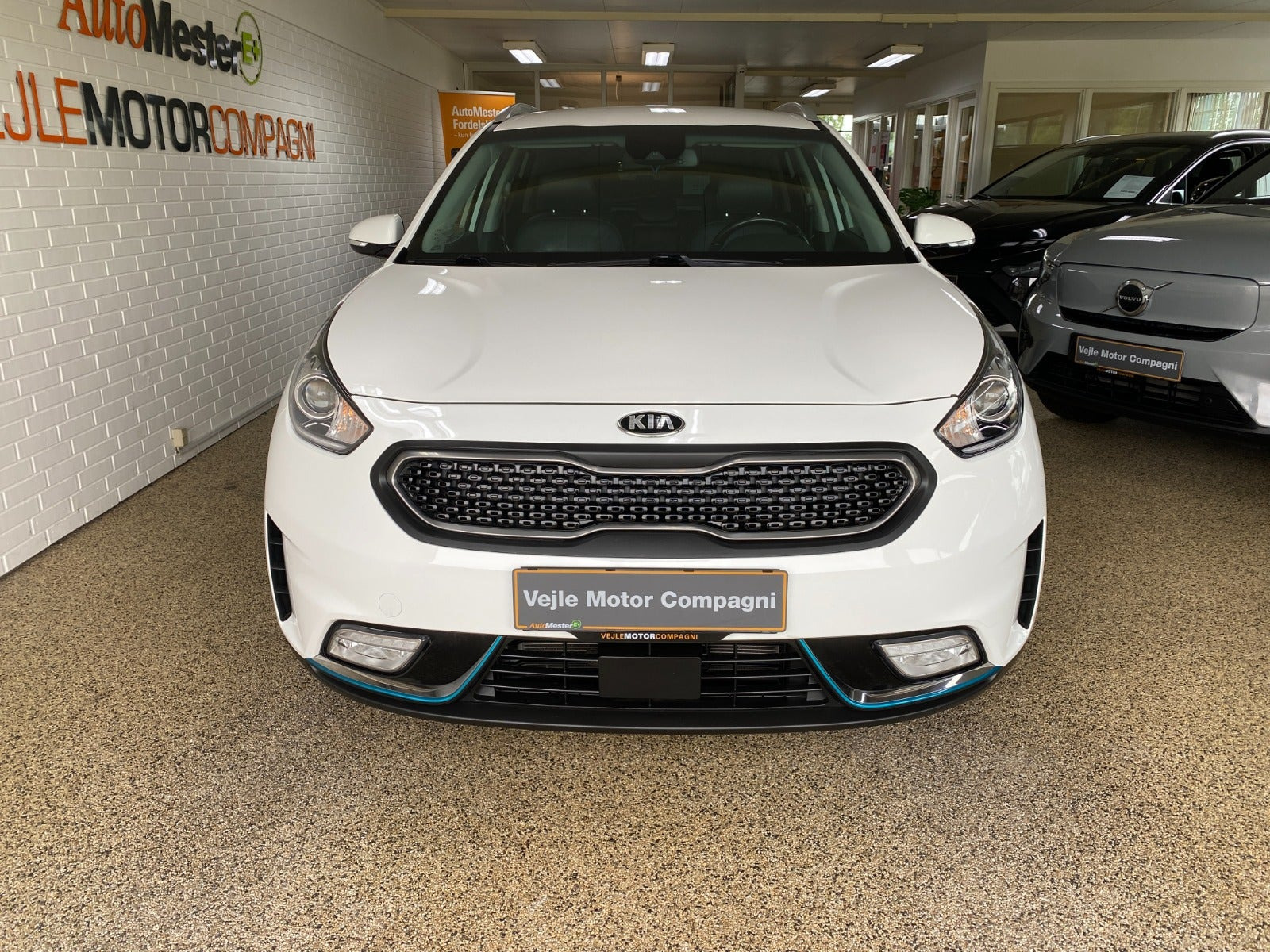 Hvid Kia Niro fra 2018
