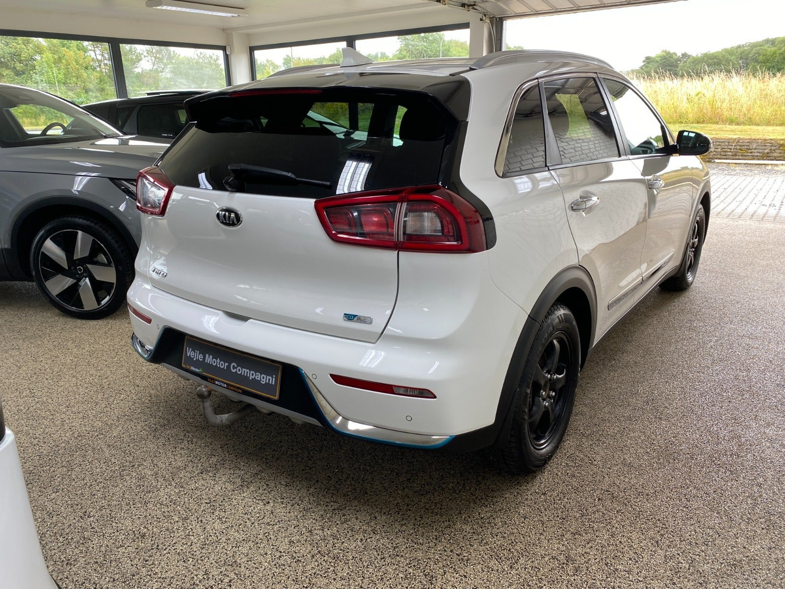 Hvid Kia Niro fra 2018