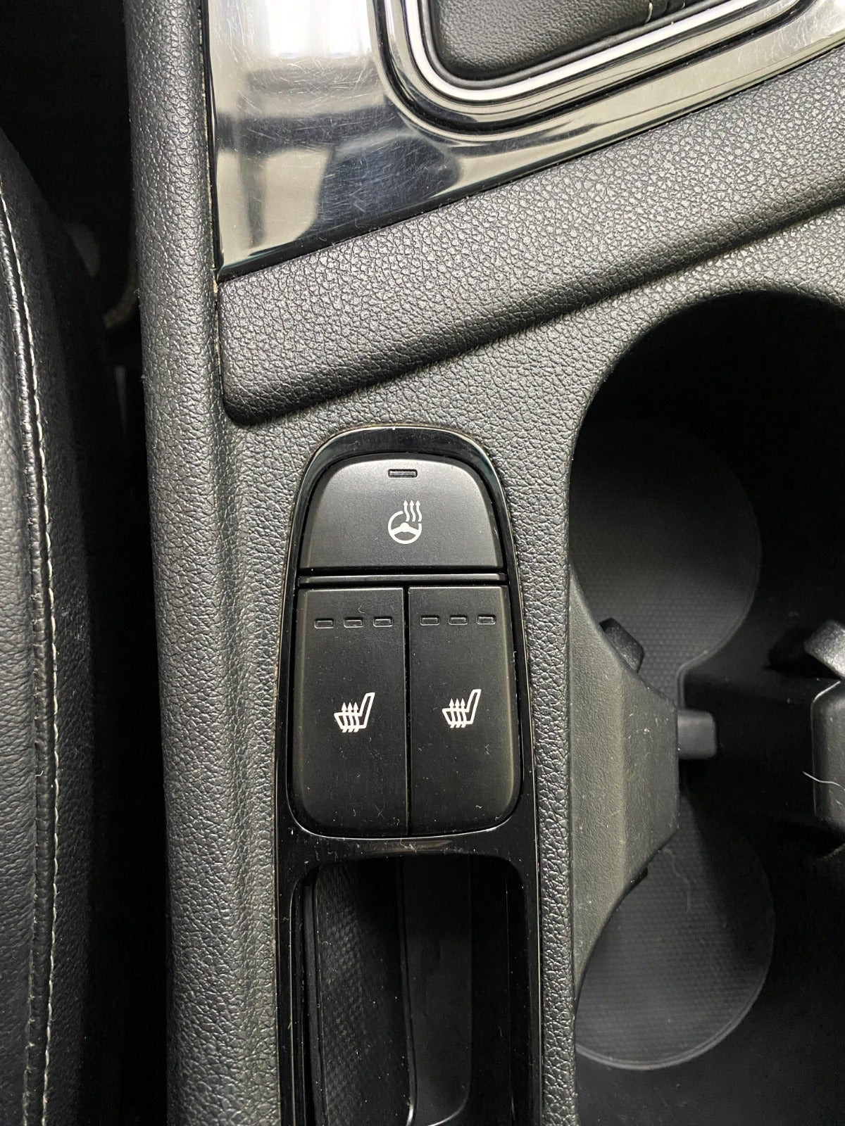 Hvid Kia Niro fra 2018