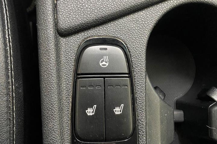 Hvid Kia Niro fra 2018